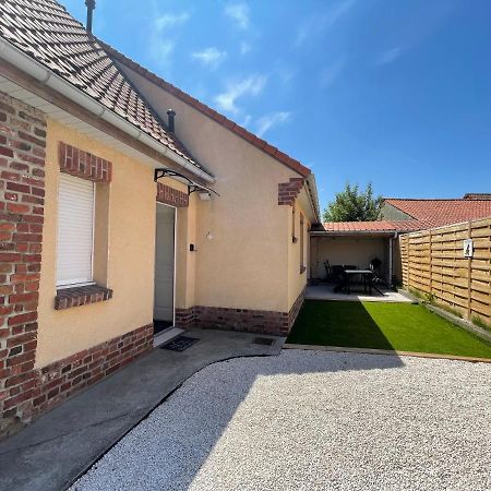 Vila Gite A La Campagne Mais Proche De Tout Moringhem Exteriér fotografie